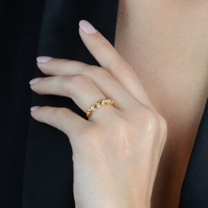 Meia Aliança com 5 Pedras de Zircônia